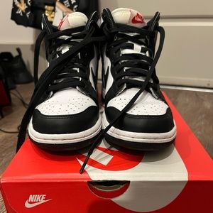 Nike Dunk High (GS) White/Black “pandas” in 5Y